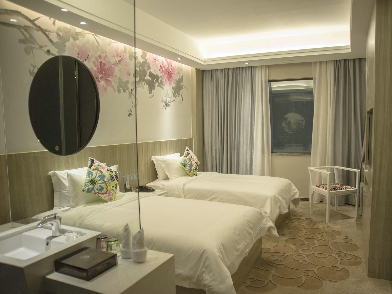 Paco Hotel Tаojin Metro Guangzhou - Free Shuttle Bus For Centen Fair Bagian luar foto