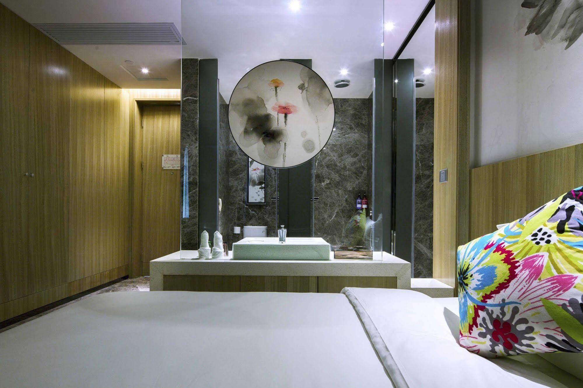 Paco Hotel Tаojin Metro Guangzhou - Free Shuttle Bus For Centen Fair Bagian luar foto